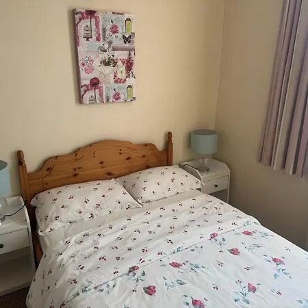 1 Park View Apartment Loftus